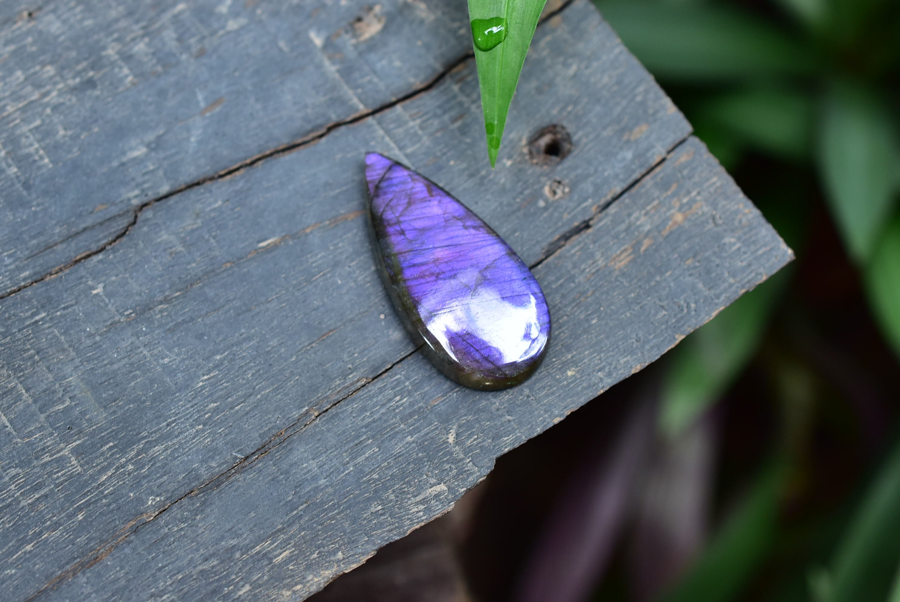 【割引特価】✴️パープルカラー✴️ラブラドライト原石　ラフカット　フリーカット① 割引特価】✴️パープルカラー✴️ラブラドライト原石 ラフカット