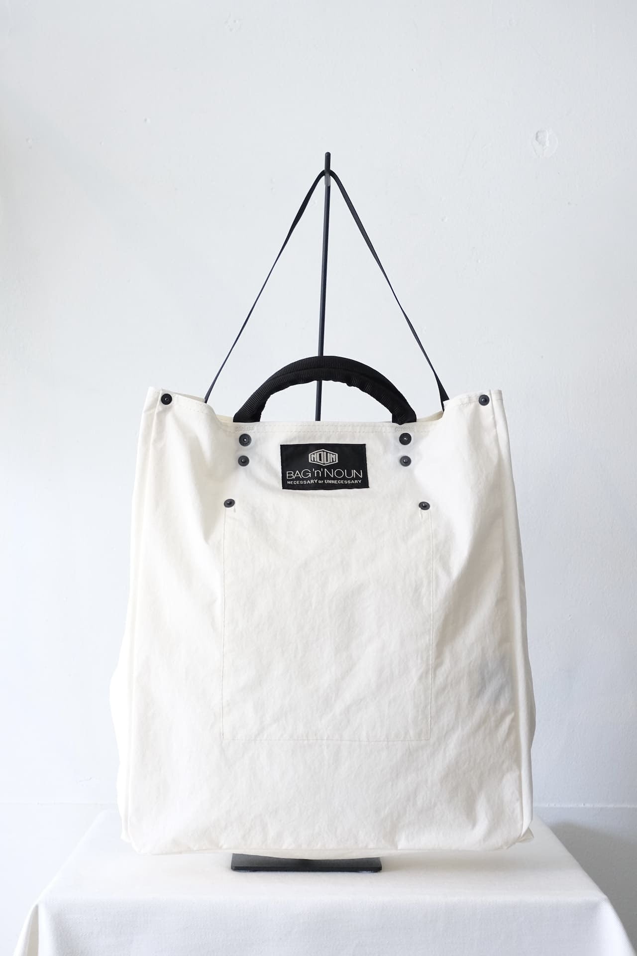 BAG'n'NOUN TOOL BAG ULTRA LIGHT White | Directors Web Shop