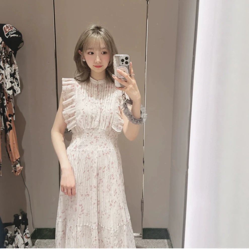 【3色】ロングドレス レディース プリーツワンピース ノースリーブ 花柄 シフォン A ライン フリルカラー シャーリングウエスト クリアネック 上品 フェミニン 清楚系 デート お出かけ 夏コーデDQ2-YR25036