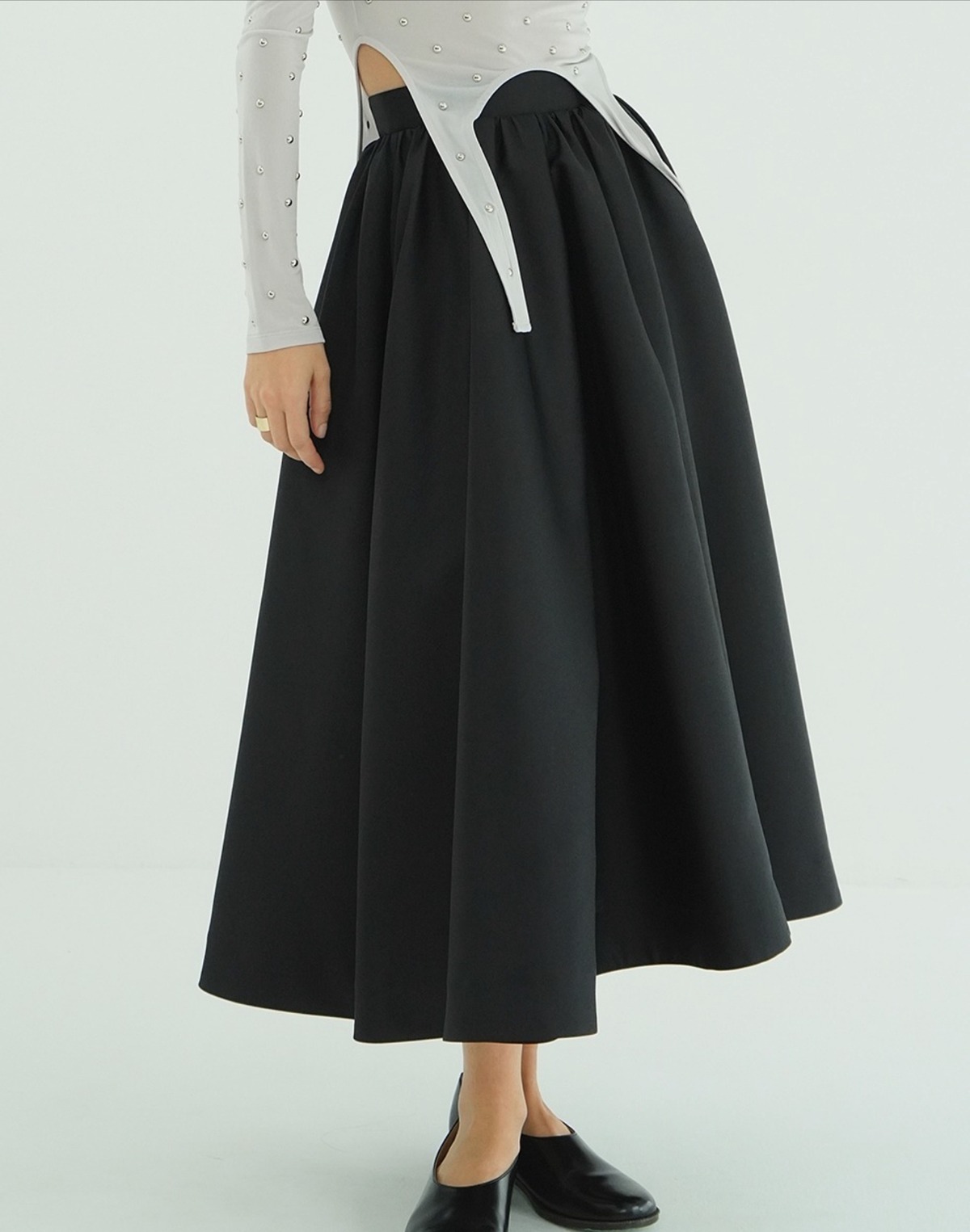 CLANE VOLUME FLARE SKIRT | FLICKA ASHIYA