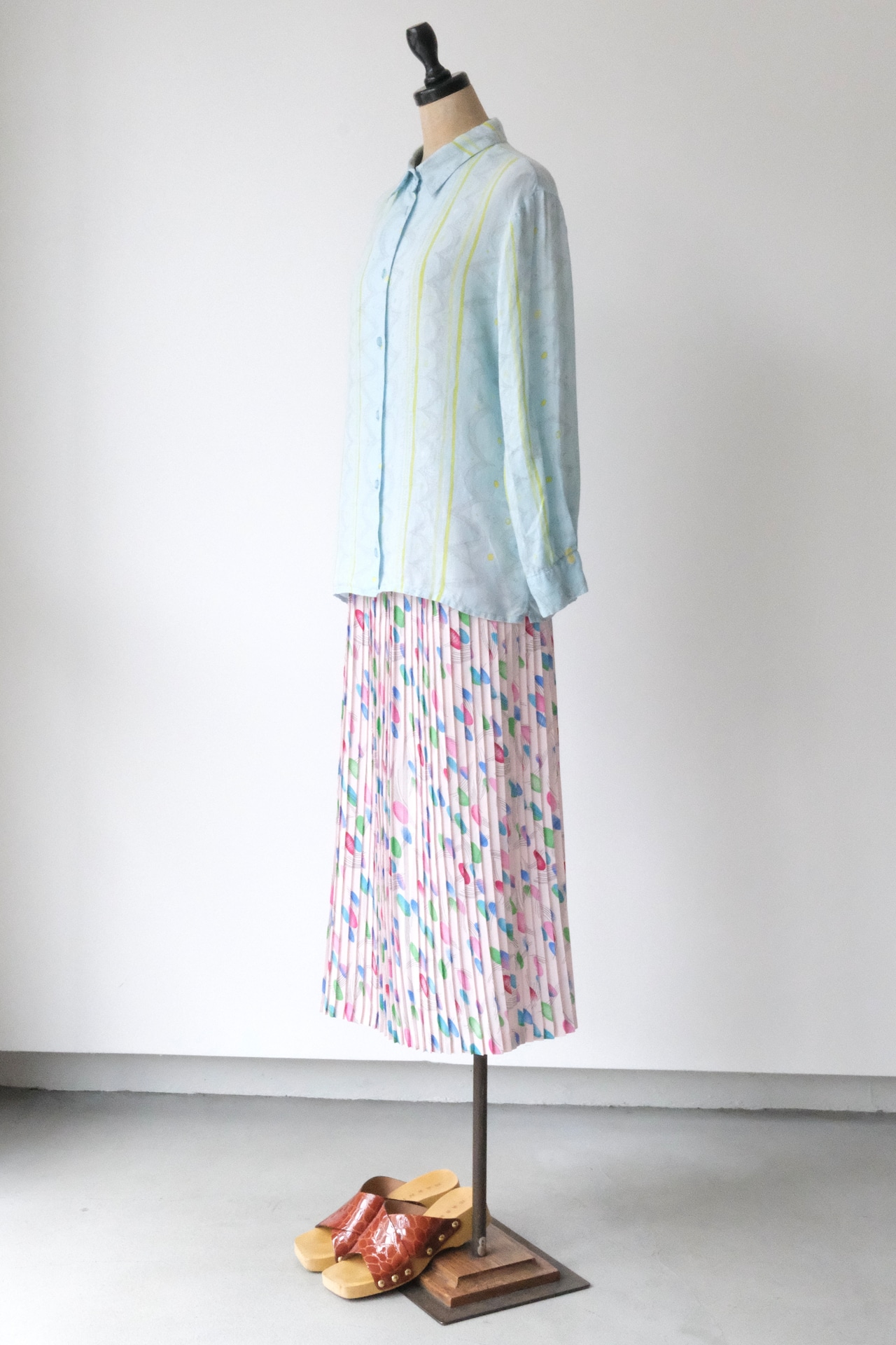 Marimekko "Prenikka" twinkle blue linen shirt