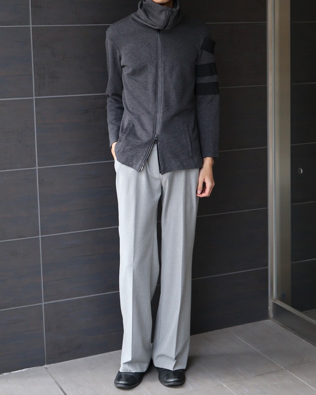 Center-pressed grey straight slacks