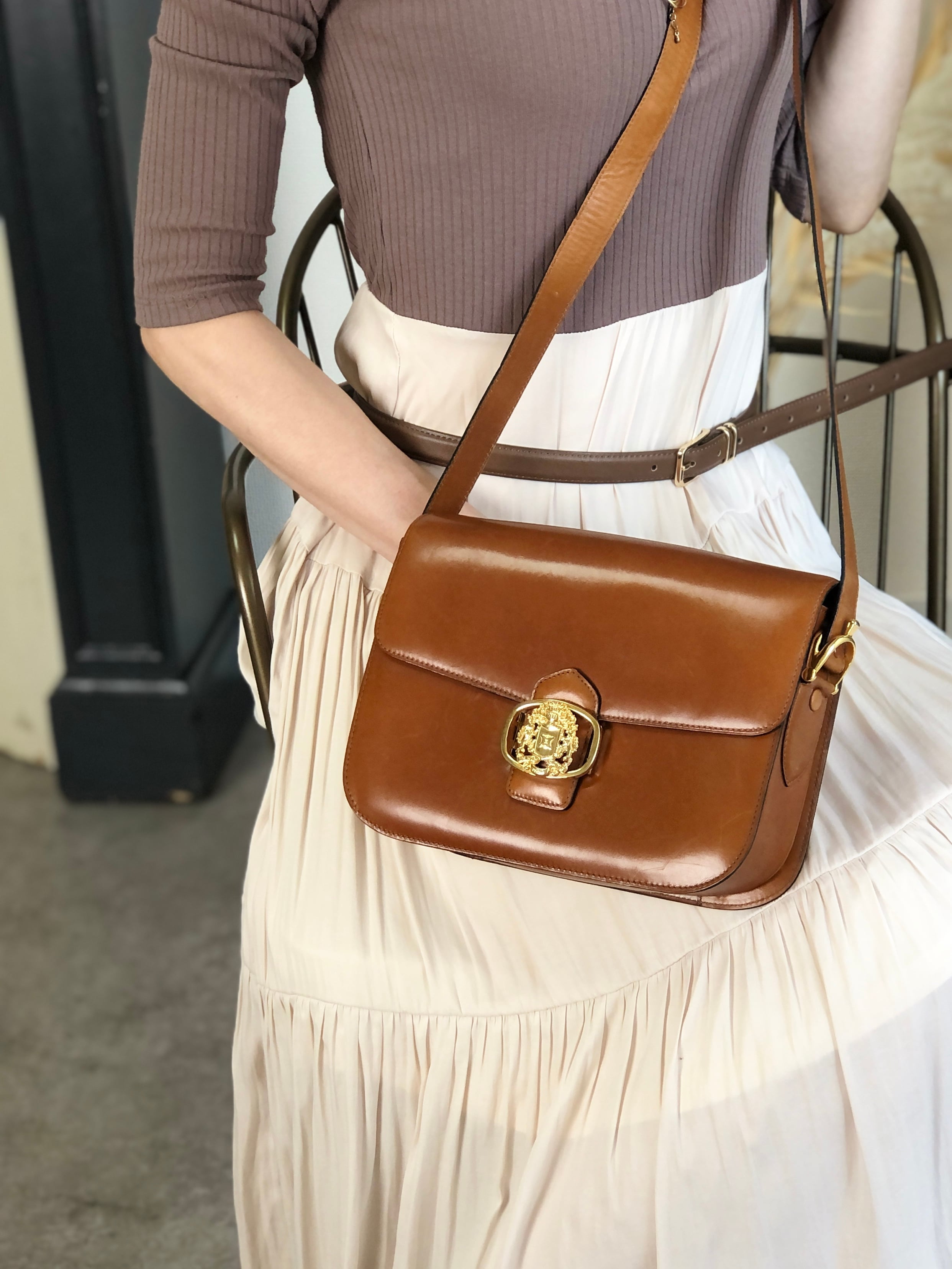 ビンテージバッグ オールドセリーヌ セリーヌ】ヴィンテージセリーヌはどのぐらい昔？レトロ可愛いバッグが