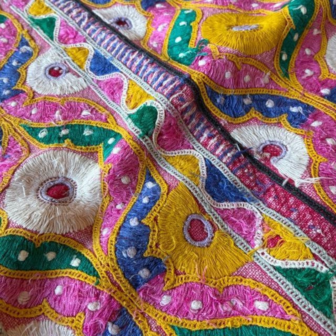 INDIA Vintage Rabari embroidered fabric 50×180cm 24000-2