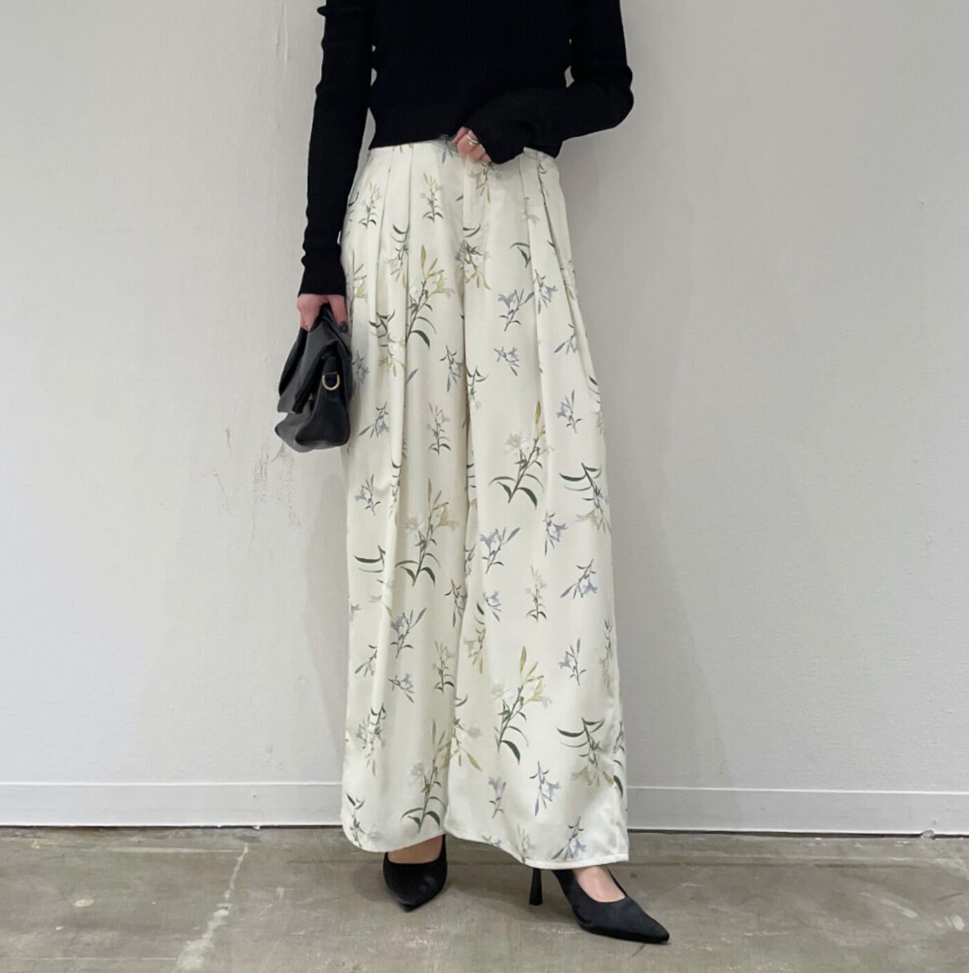 ナンバーミーTOKYO"FLOWER PATTERN WIDE PANTS"IVORY