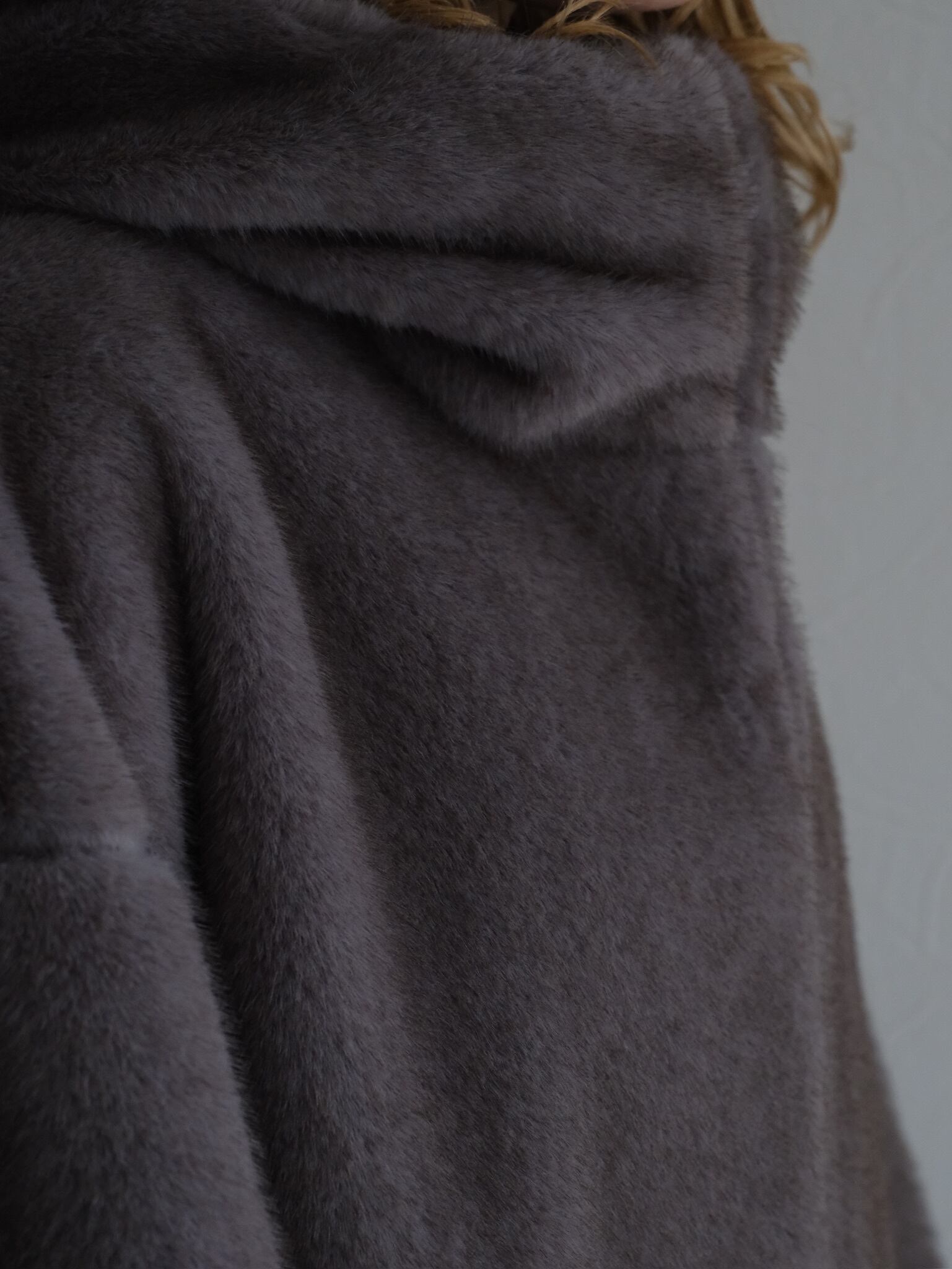 eco fur hoodie blouson (gray) | e L L a