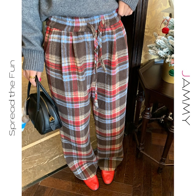 check pattern straight leg pants J00176