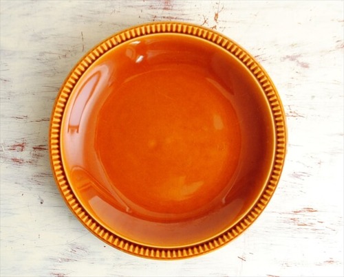 ベルギー製 BOCH ボッホ きれいな飴色のプレート 22cm お皿 プレート 磁器 ヴィンテージ食器 アンティーク_220331 it1625