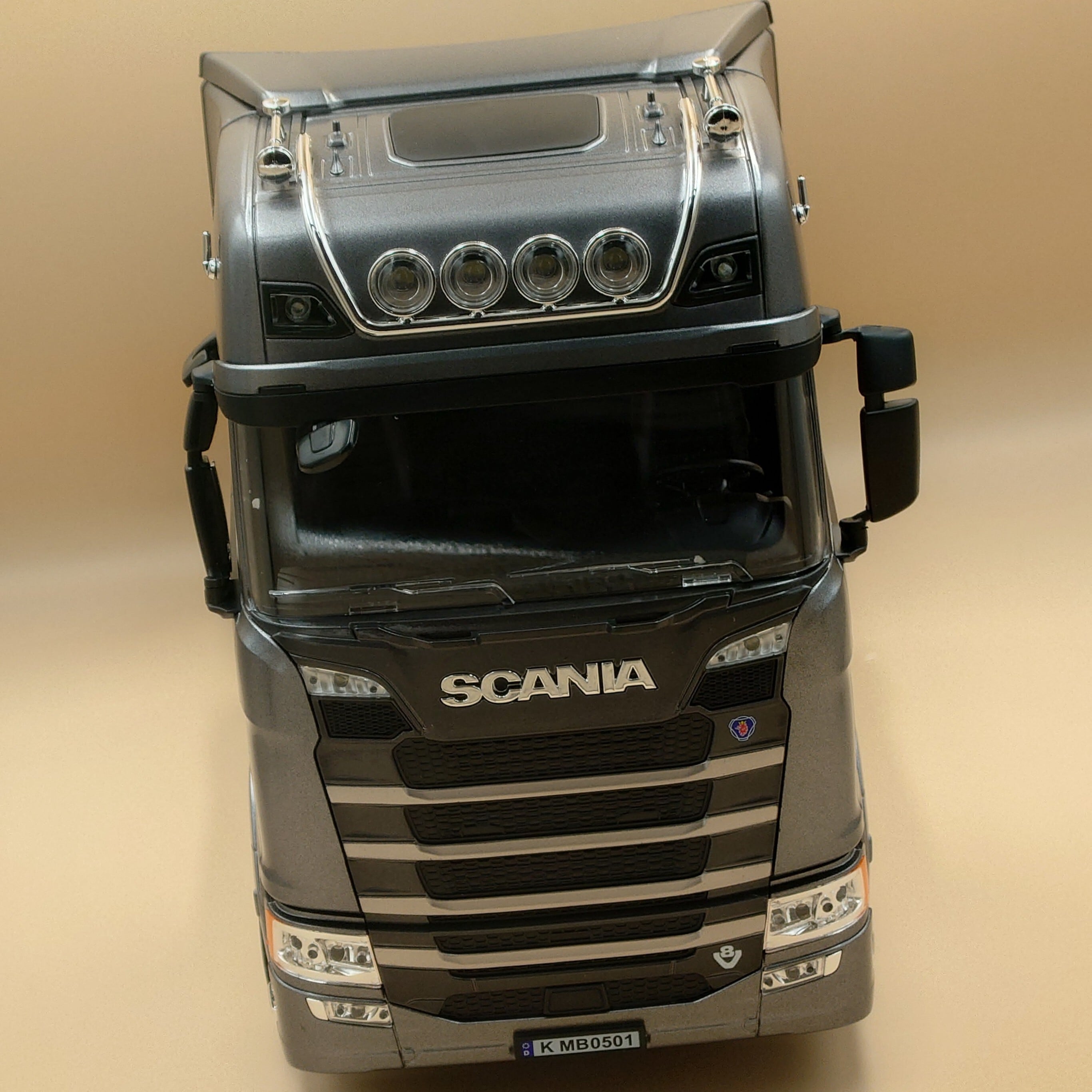 1/18 スカニア SKANIA770S シルバー ラジコン大型トラック トレーラー