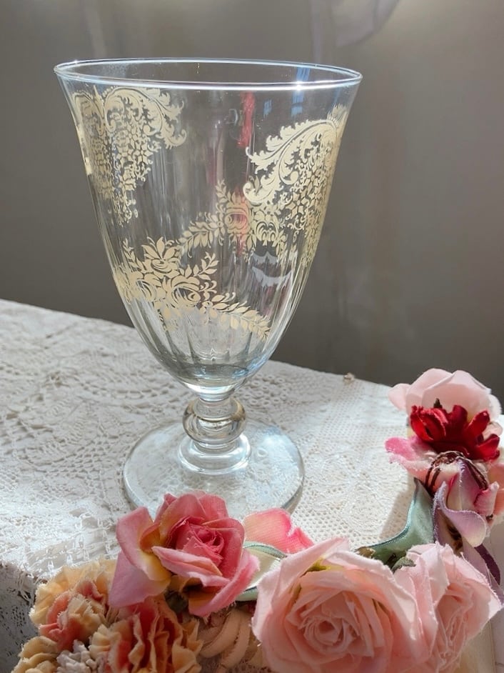 フランス アンティーク ガラス器 薔薇模様・金彩 共箱 フランス 薔薇の