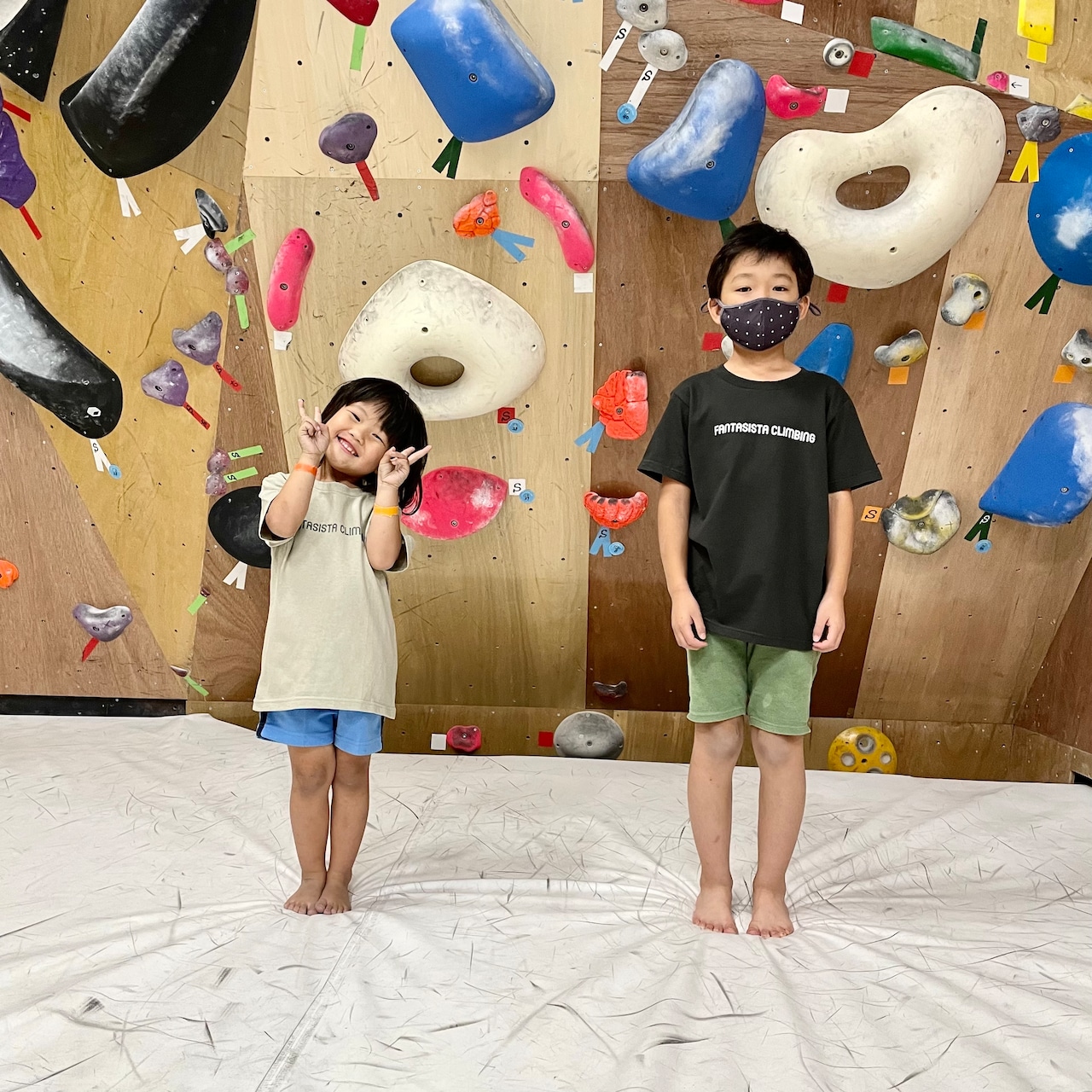 ★KIDS★ LOGO Tee【140~160】