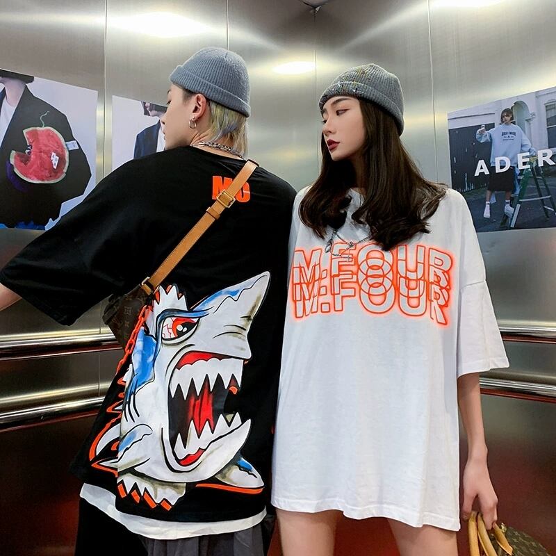 トップス ペアルックサメ図柄簡約 シンプルプリント半袖tシャツ4176 Yochico 独自のストリートトレンドを定義づけましょう トップス ペアルックサメ図柄簡約 シンプルプリント半袖tシャツ4176 Yochico 独自のストリートトレンドを定義づけましょう