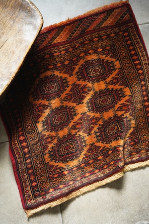 1923-Vintage Turkmen Saruk rug