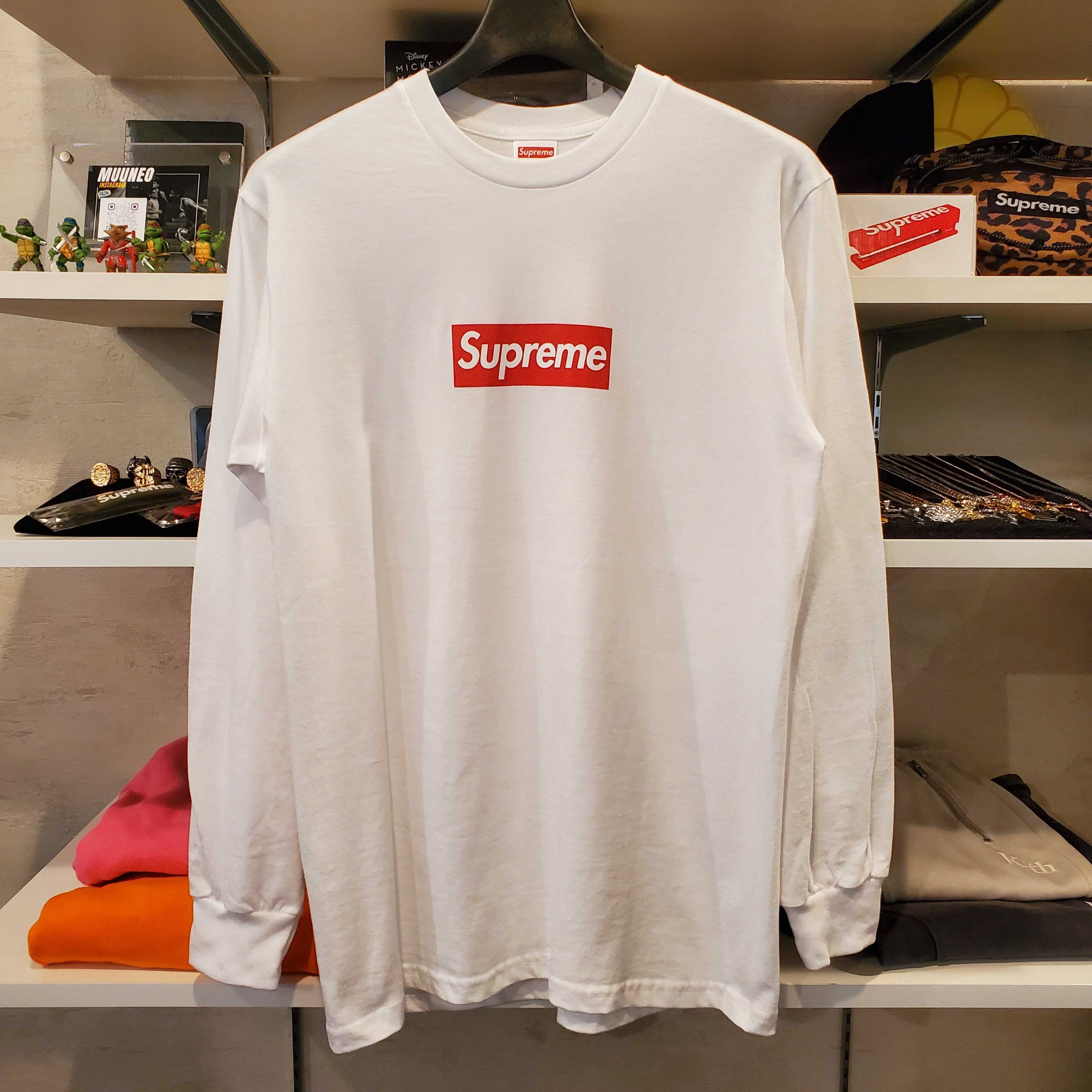 Supreme Box Logo L/S tee | muuneo