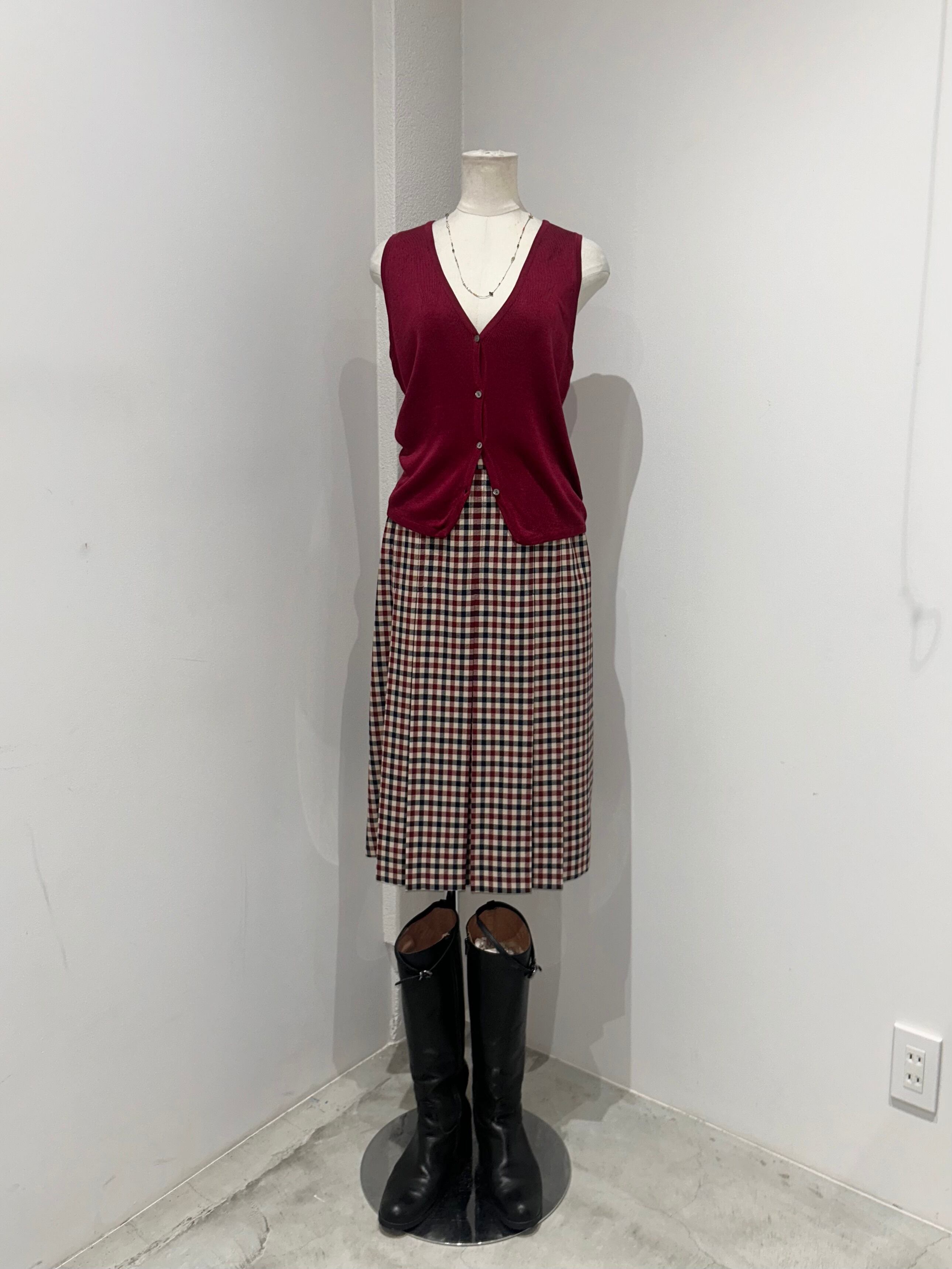 80s Aquascutum PLEATS SKIRT / made in ENGLAND