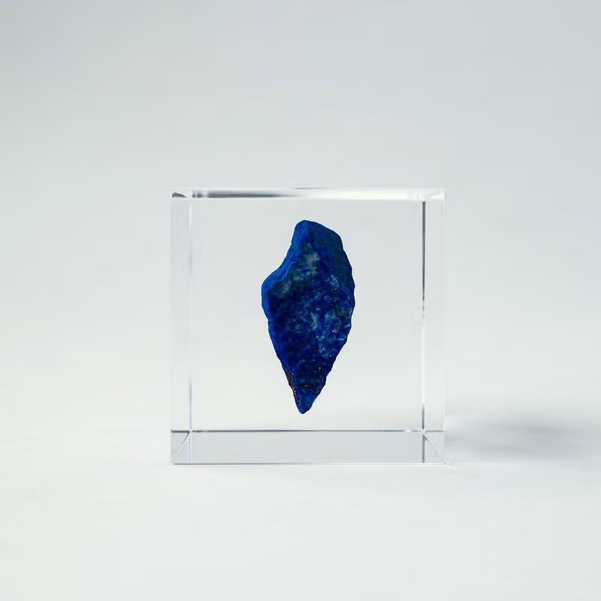 【超美品】青みが深い美しい「聖なる石」ラピスラズリのオブジェ ラピスラズリ (オブジェ) | FREEPARK