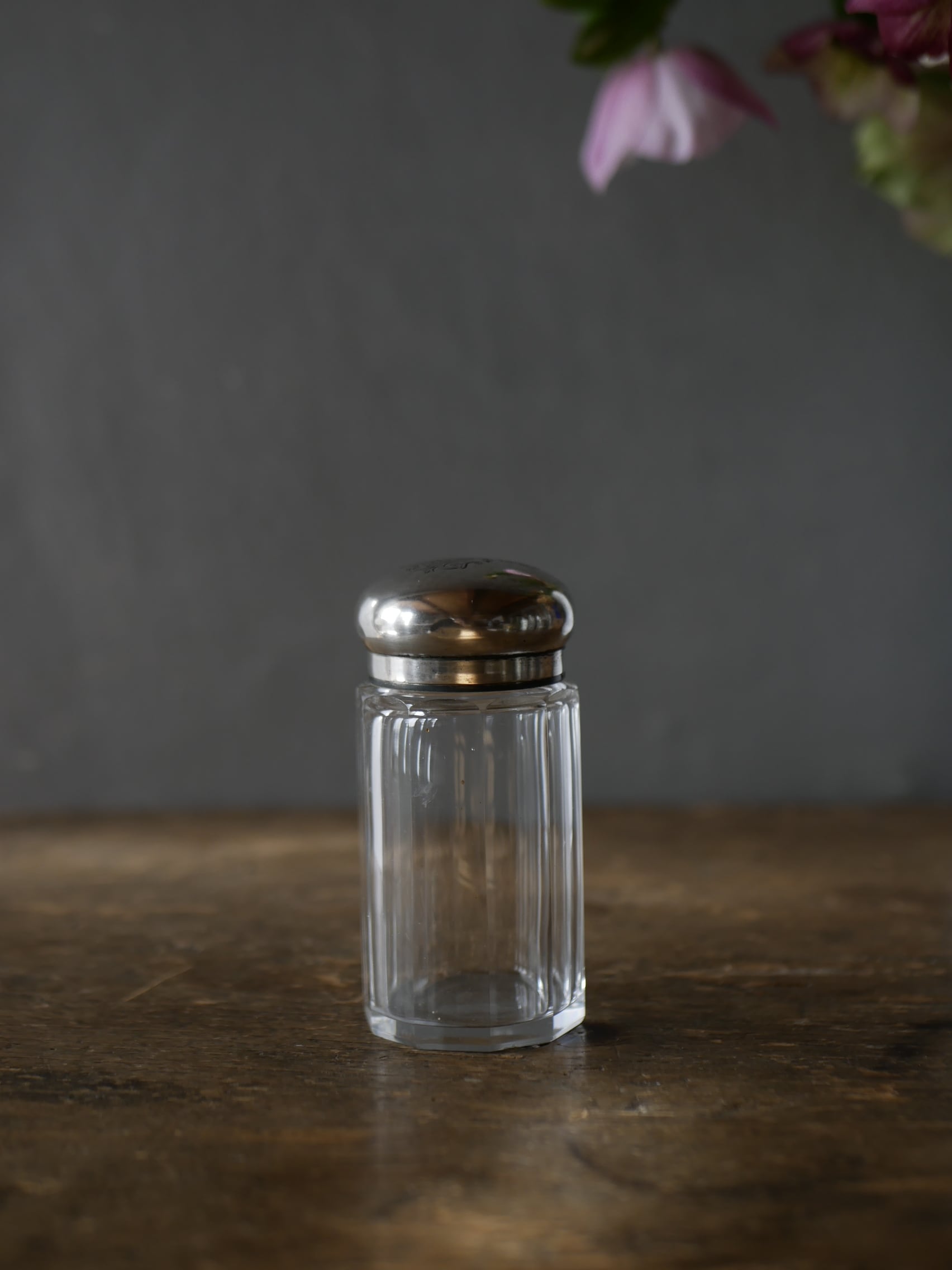 純銀製 ガラスボトル① モノグラム スターリングシルバー アンティークボトル アンティークのある暮らし