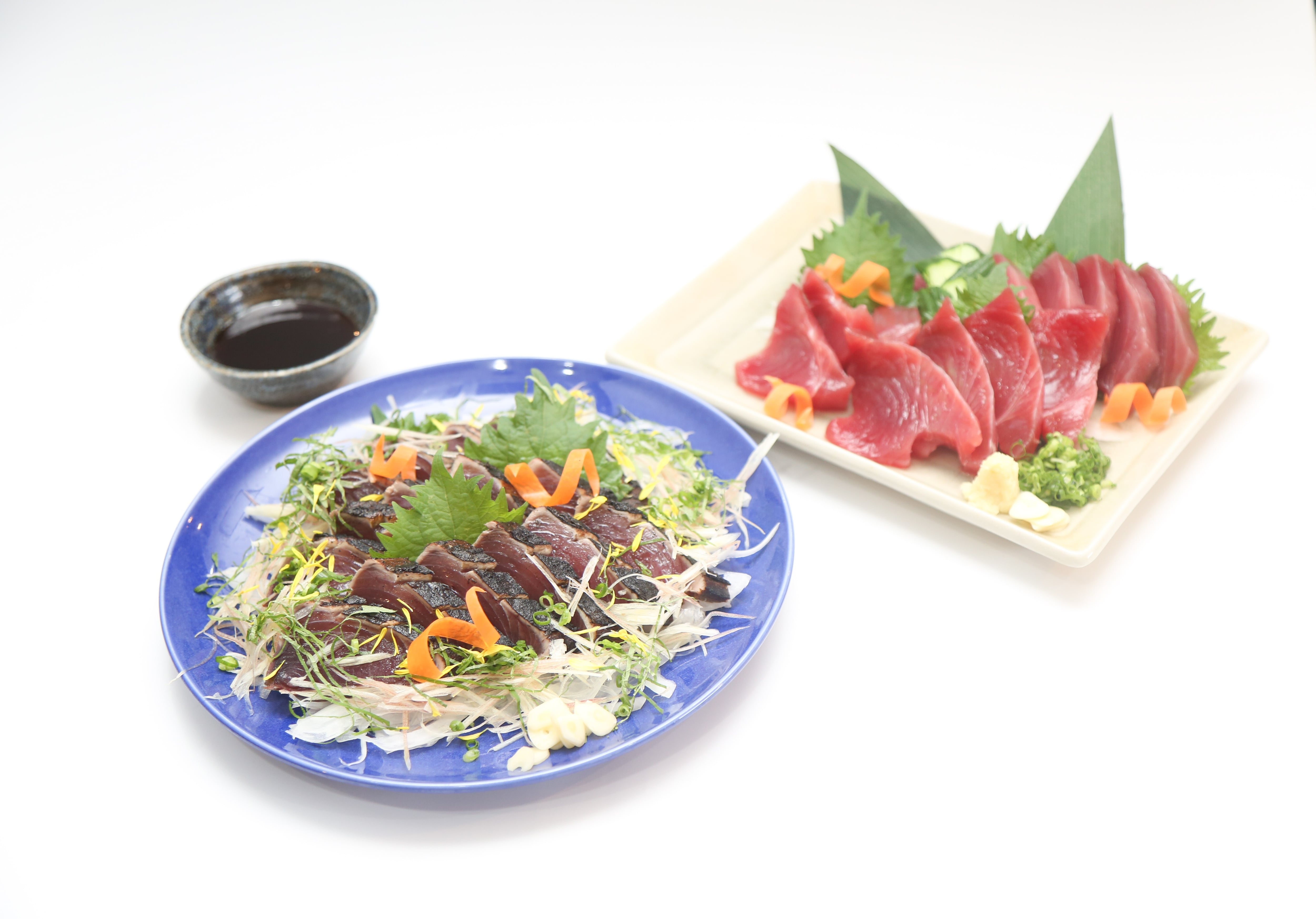 B1セット日光丸船上急速凍結　赤身2ブロック (合計350g)x 藁焼き1節(250g)