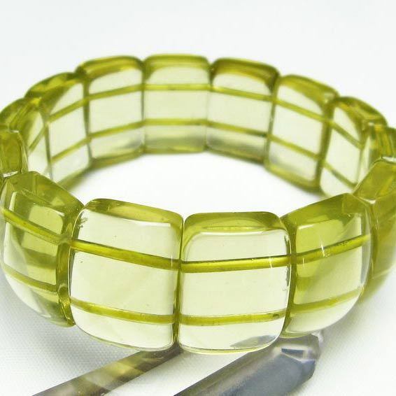 ミルキークォーツ バングル イエロー  711-297