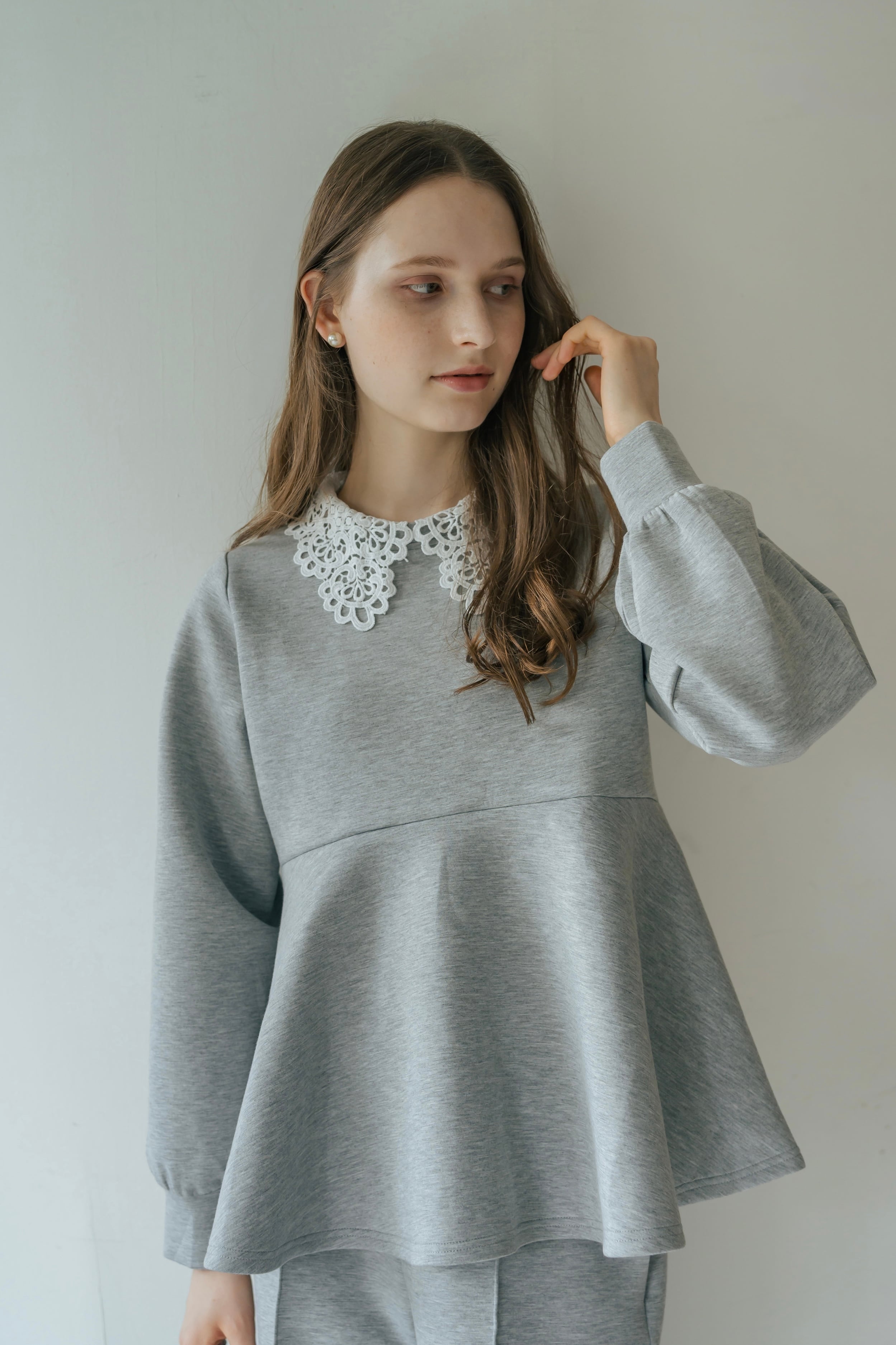 コンフォローブ　conforobe ダンボールレーススウェット　グレー TOPS トップス | conforobe(コンフォローブ)