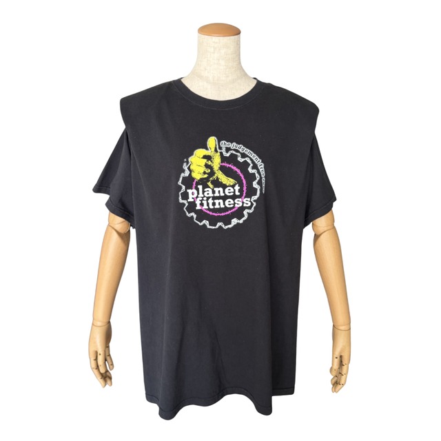 zechito ゼチト　Power Shoulder Tシャツ　新品 zechito