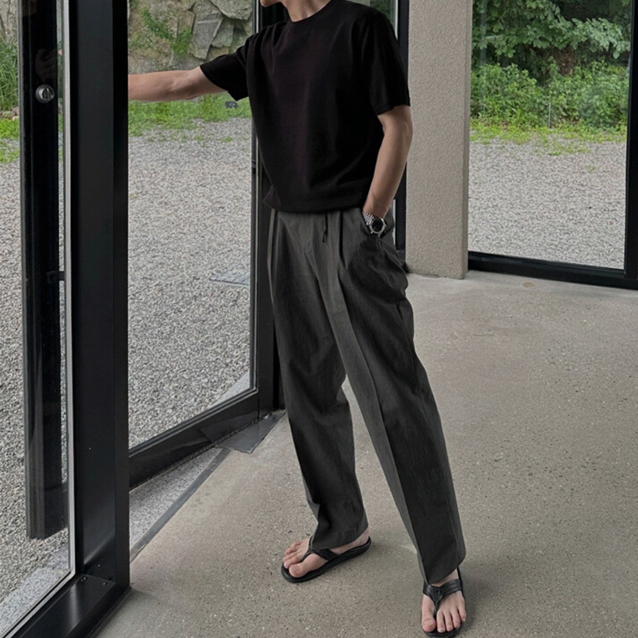 ストレートカジュアルグレーパンツ　MT0080434