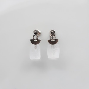 konpeki  イヤリング　シルバー×soma galass