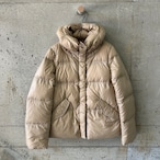 Volume neck down jacket
