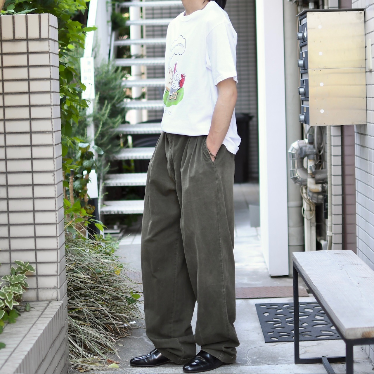 Dockers fade 3tuck wide chino pants khaki