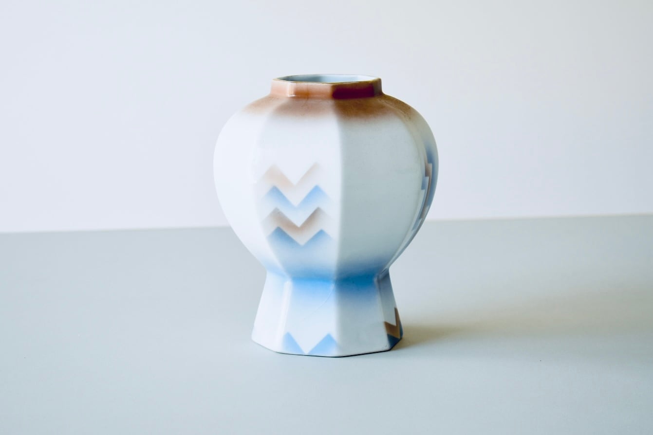 Arabia Art Deco Vase(Anonymous)