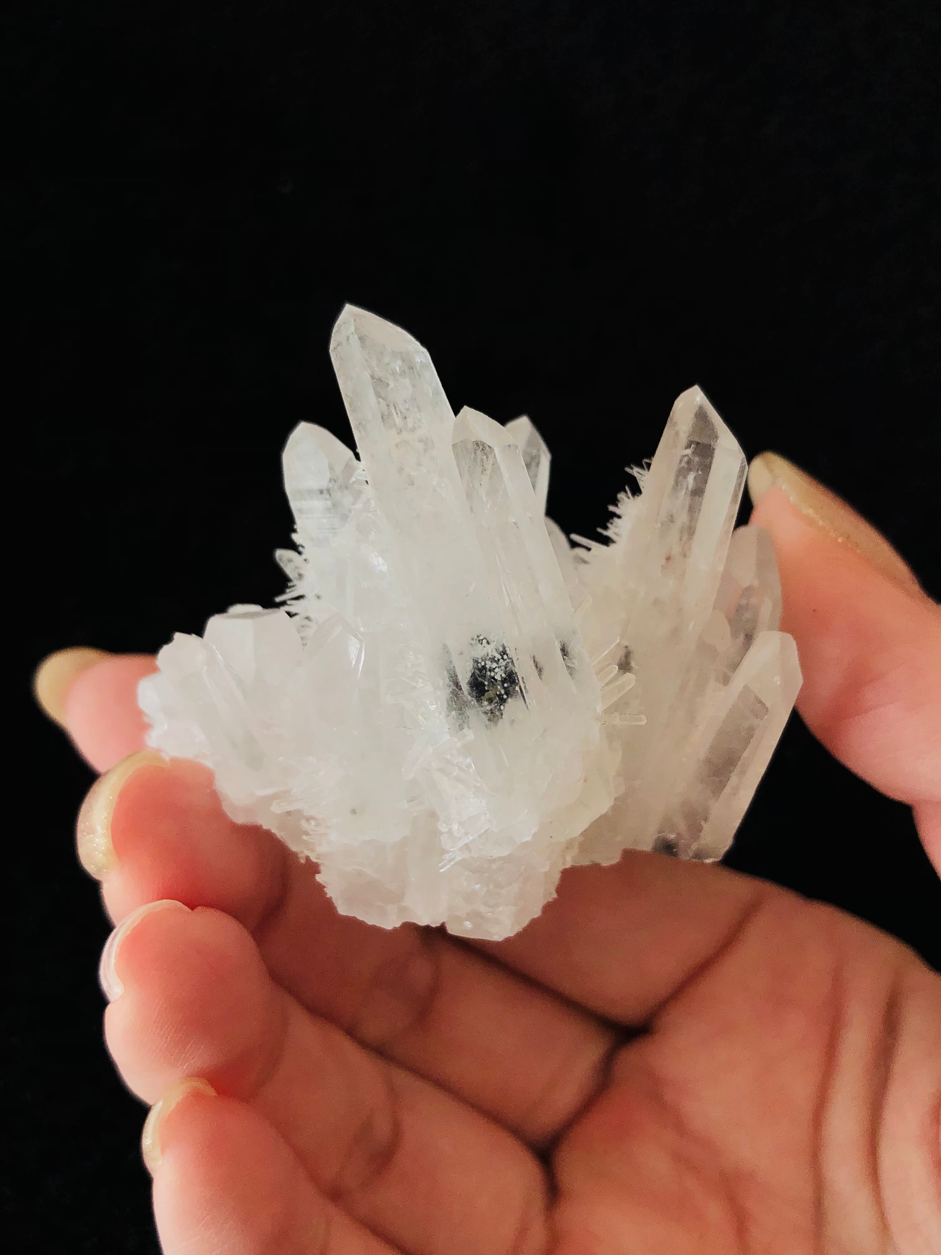 希少！ブルガリア産水晶クラスター ブルガリア産水晶クラスター｜Crysterra