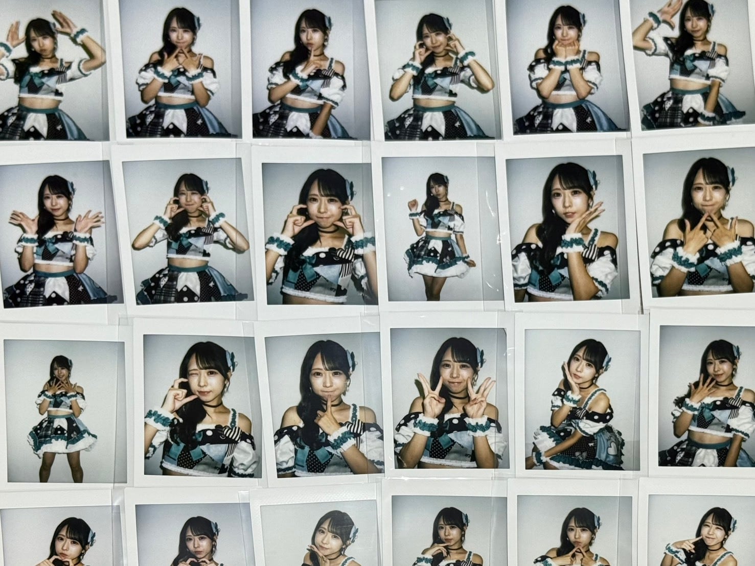 専用出品 まるべーじゅ☺️スマイル様 抜け無しアルバムー２冊 SCRAMBLE SMILE OFFICIAL SHOP