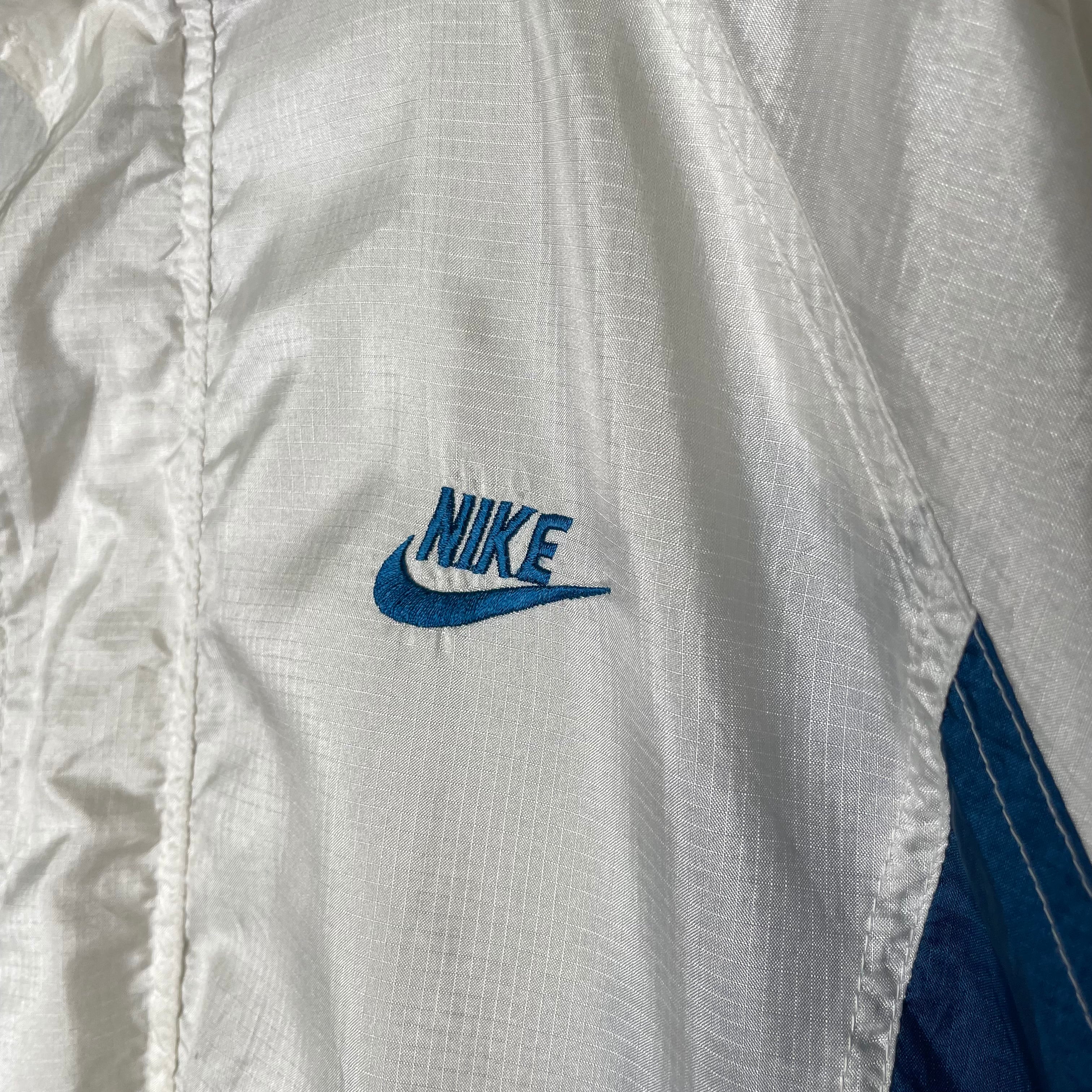 NIKE 90's ナイロンジャケット L（XL相当） ラグランスリーブ 裏地