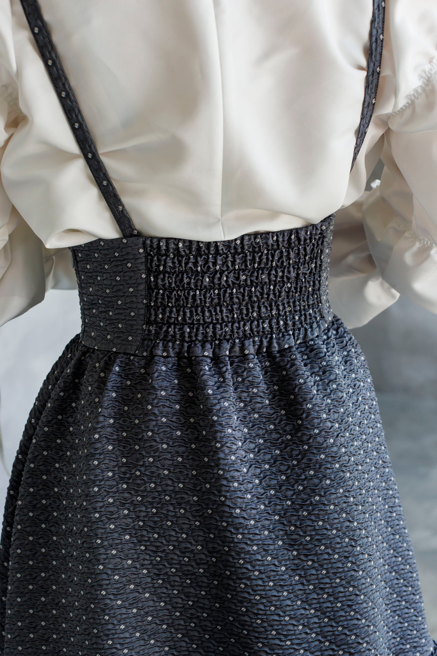9/29(fri)21:00-Dot Jacquard suspenders skirt | Bluelea 
