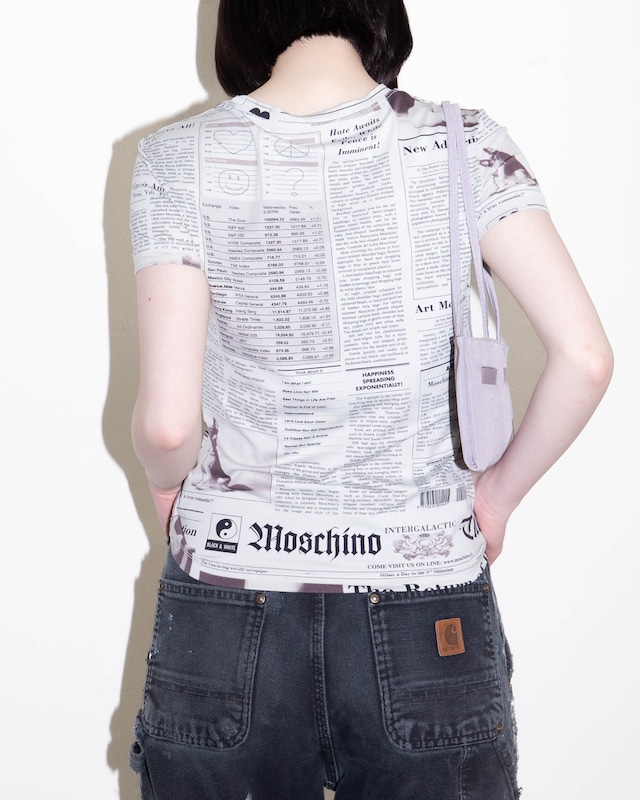 2000s MOSCHINO - newspaper print tee