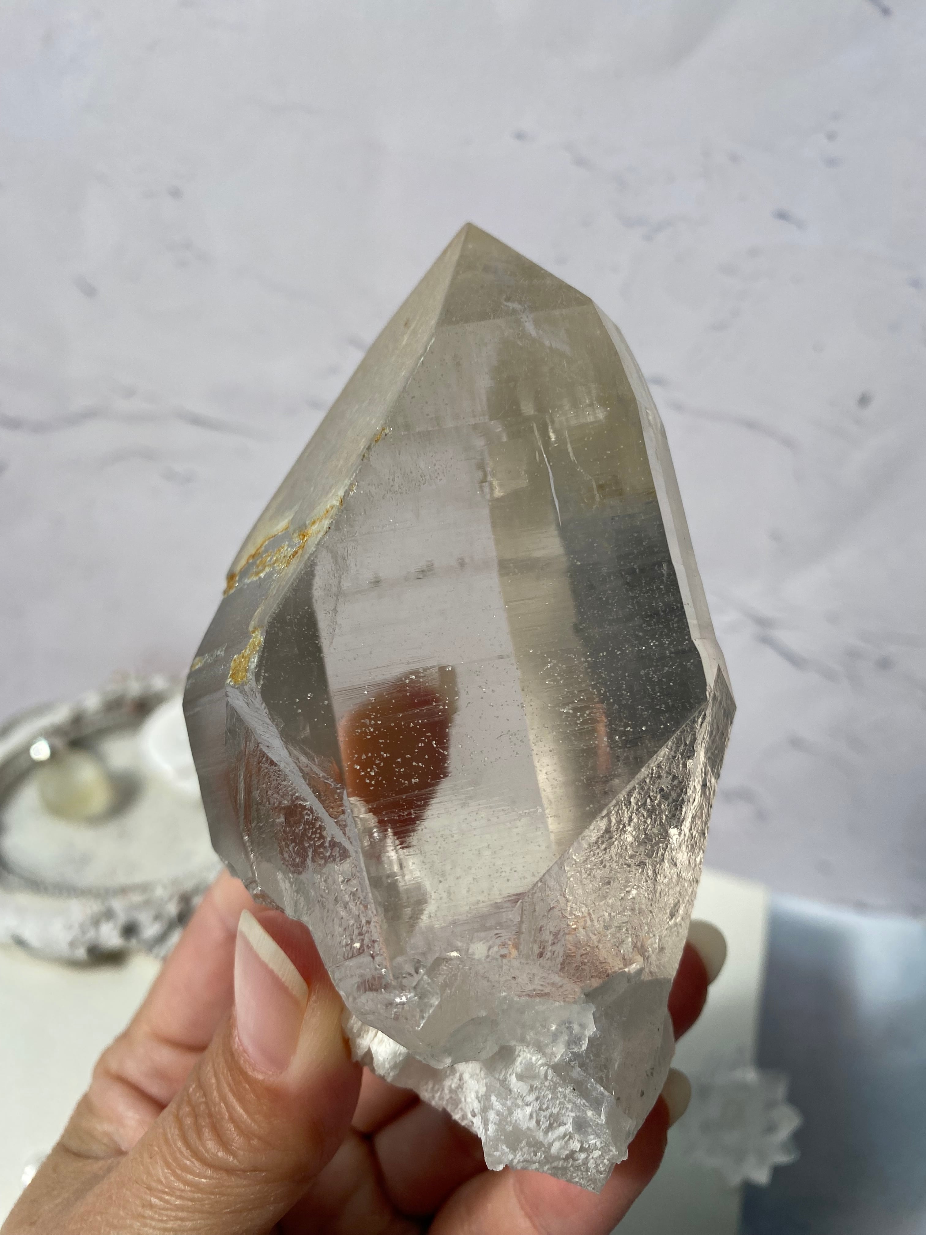 ピカピカ ゴールデンヒーラー】パキスタン スカルド産 ヒマラヤ水晶 約