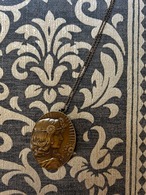 オーストリア Vintageネックレス カメオ風プレート エンボス デッドストック アクセサリー