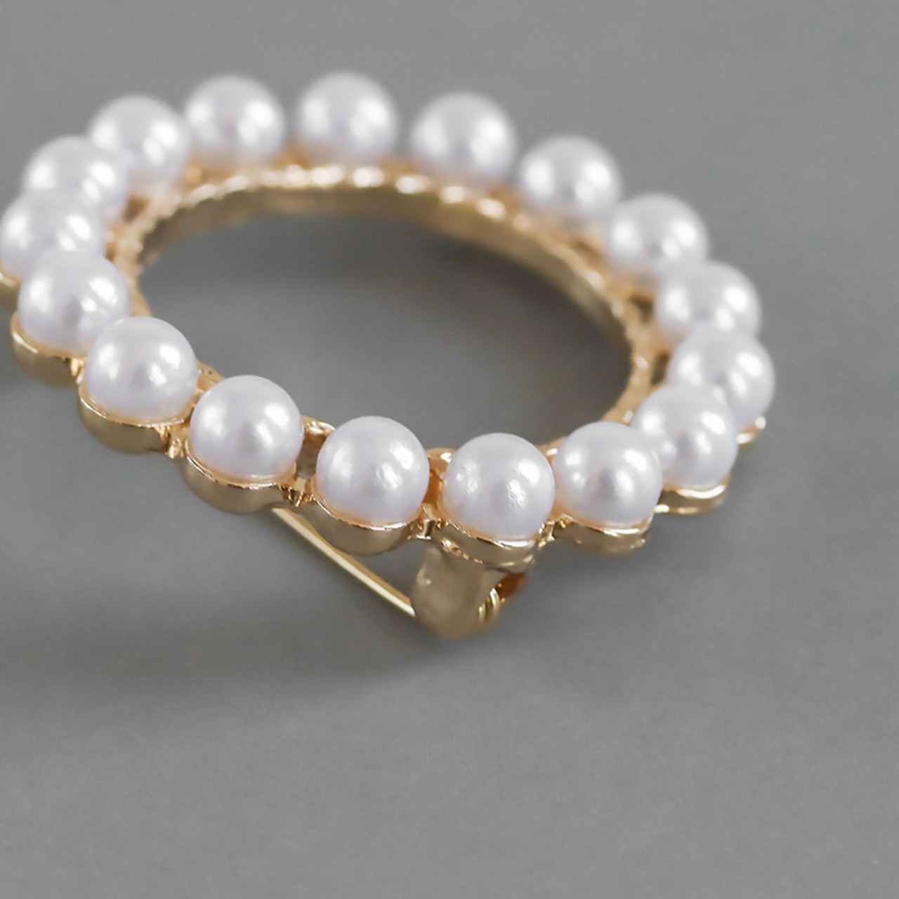 【ネコポス便】ブローチ パールモチーフ ブローチ リース ハート スター ムーン リボン サークル 合金 ゴールド シルバー レディース ブローチ フォーマ 2559