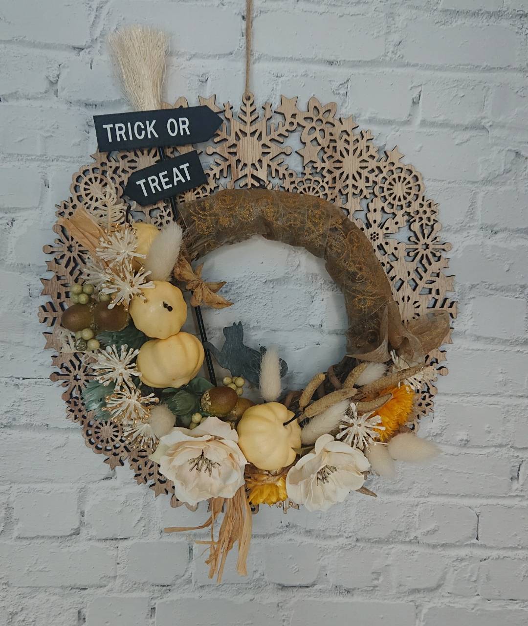 ハロウィンリースwhite｜アーティフィシャルフラワーのインテリア雑貨