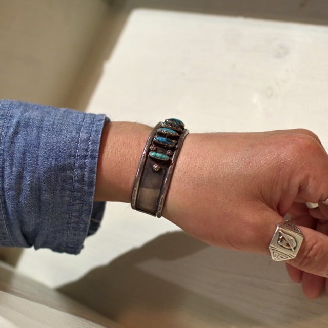 Vintage Navajo Native American Sterling Silver Turquoise Bangle