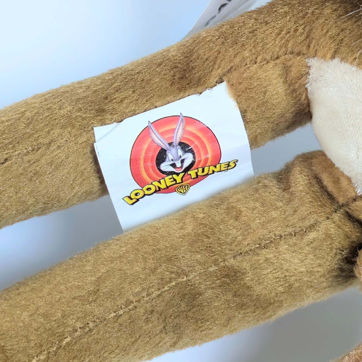 ☆ DEADSTOCK / VINTAGE 90' ☆【 Looney Tunes ( ルーニーテューンズ ) 】ワイリー・コヨーテ plush CANADA LIMITED / ぬいぐるみ / プラッシュ 〚アメリカン雑貨 アメトイ〛