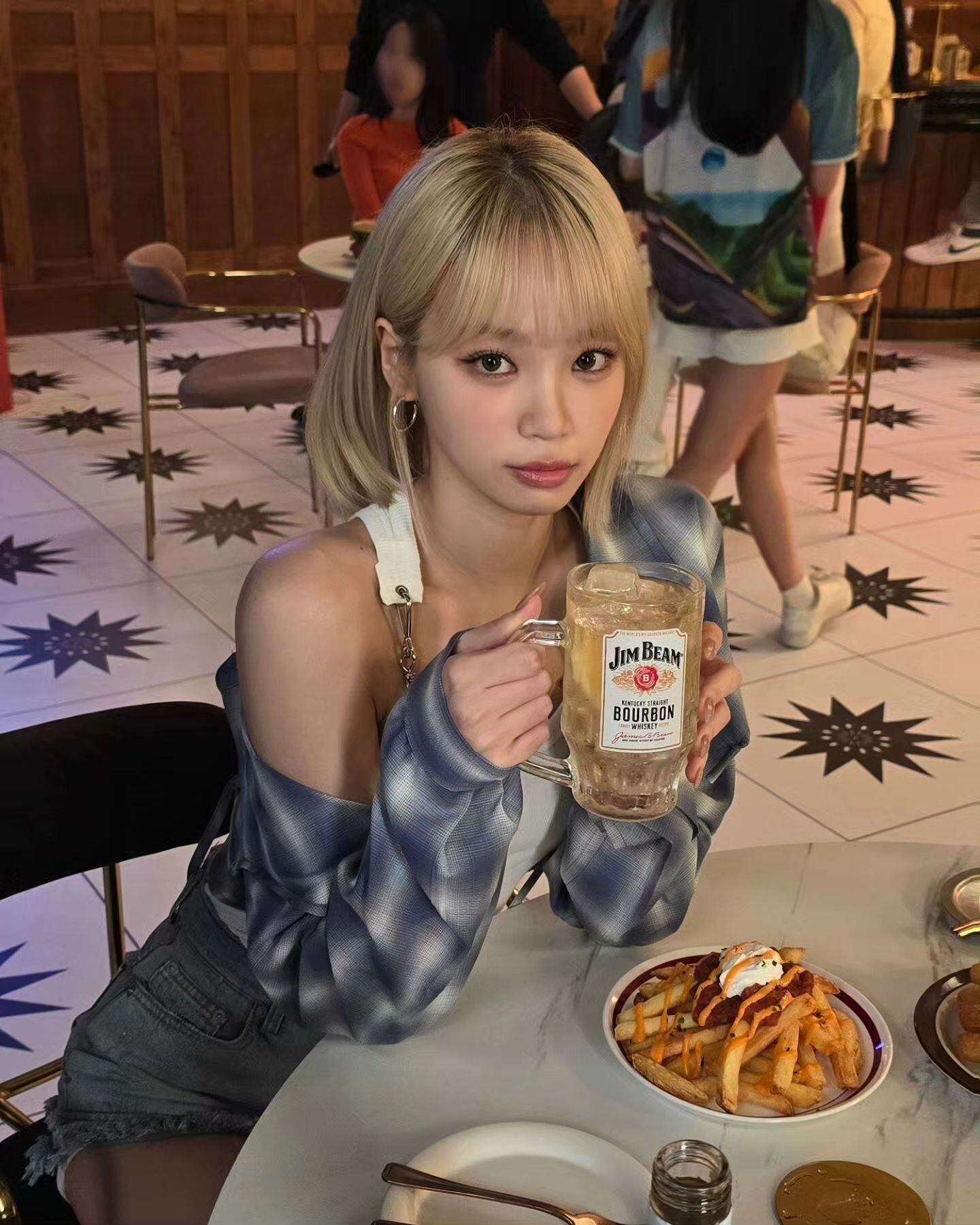 キム ジウォン サイン入りTシャツ 2025年最新】キムジウォン tシャツの人気アイテム - メルカリ