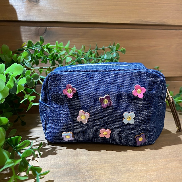 【アウトレット ¥2,970→¥1,650】デニムポーチ(ピンクカラー）