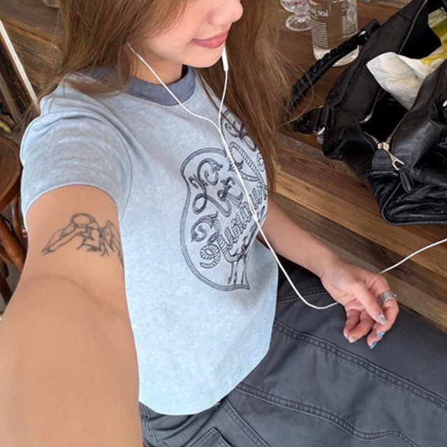 heart logo short-sleeve tee　ハートロゴデザイン半袖ティー　J2030
