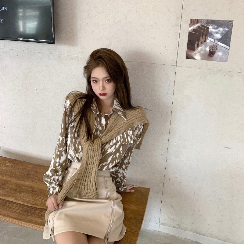 ヒョウ柄シャツジャケット女性秋香港フレーバーレトロルーズ長袖シャツデザインニッチなセンスのオールマッチジャケット ブラックストロベリース28968168544