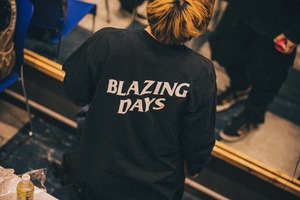 「BLAZING DAYS」 L/S TEE（ロングスリーブTシャツ）