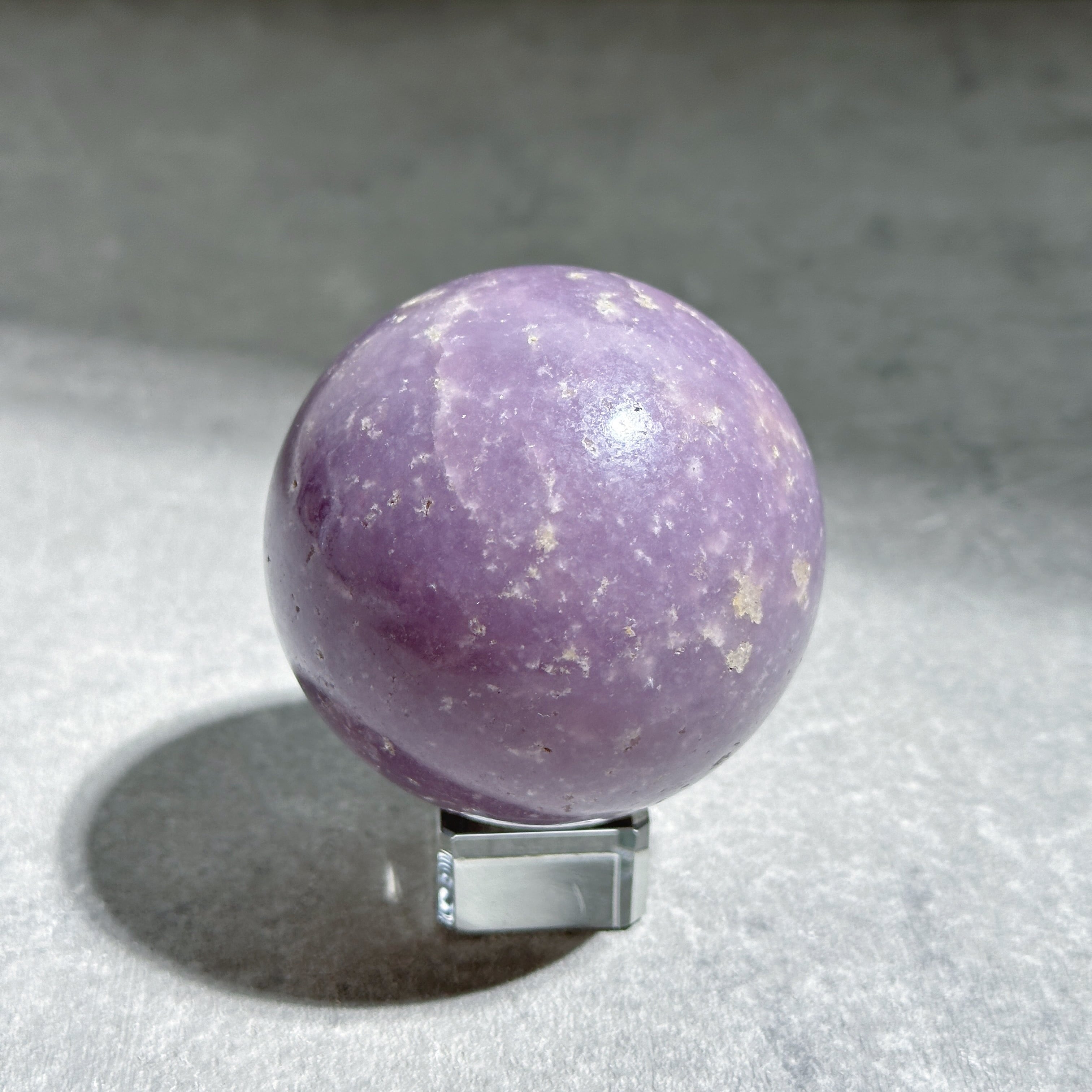 かなりレア　かわいい　キラキラ　レピドライト　パイライト　スフィア　4cm レピドライト スフィア12◇Lepidolite◇天然石・鉱物・パワーストーン