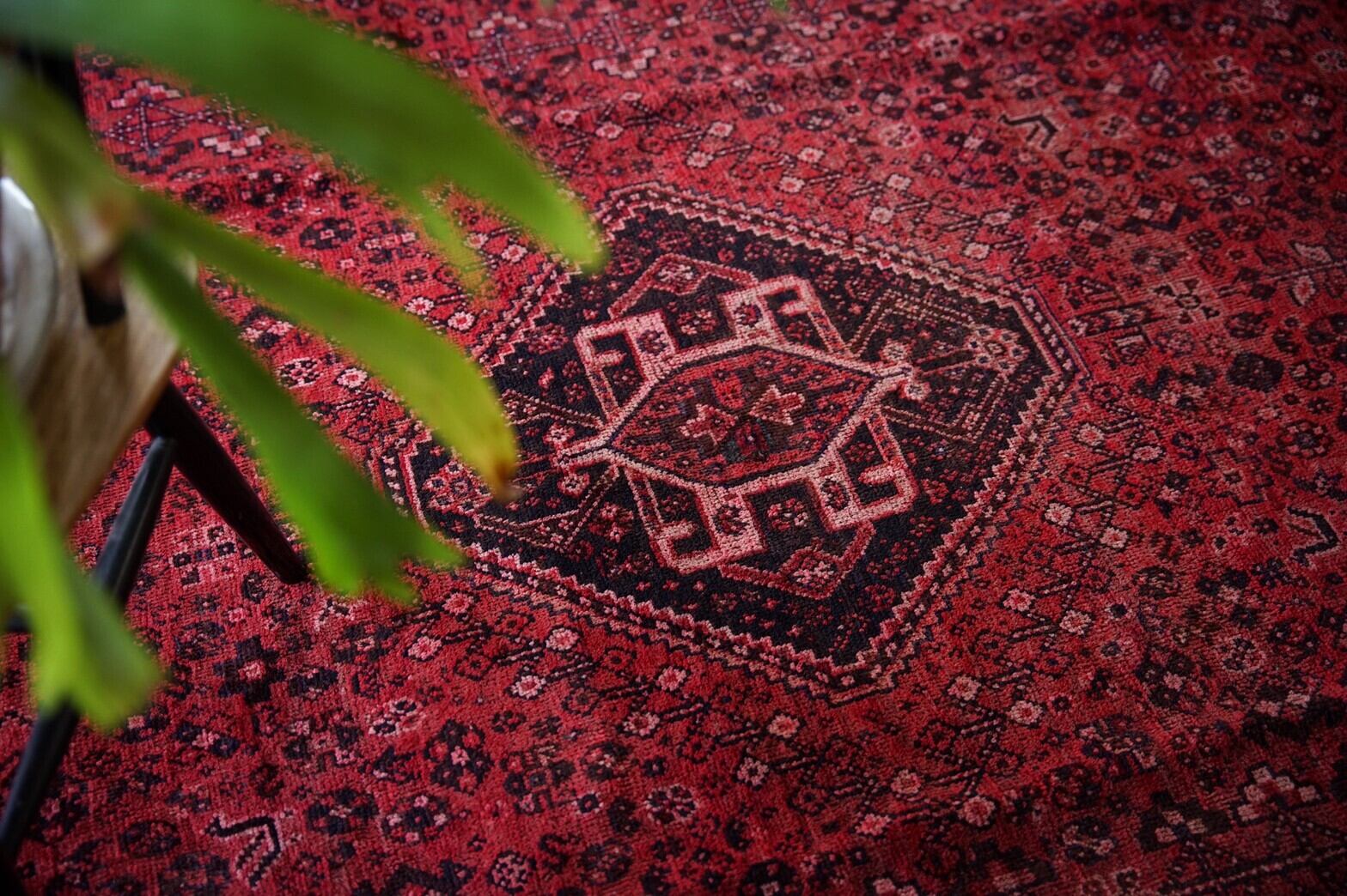 220 -Vintage qashqai rug