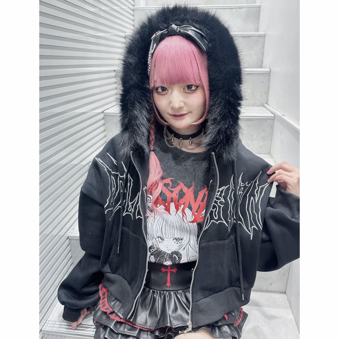 1/3新着】ショート丈 メタルクロスフードファーZIPパーカー(裏起毛