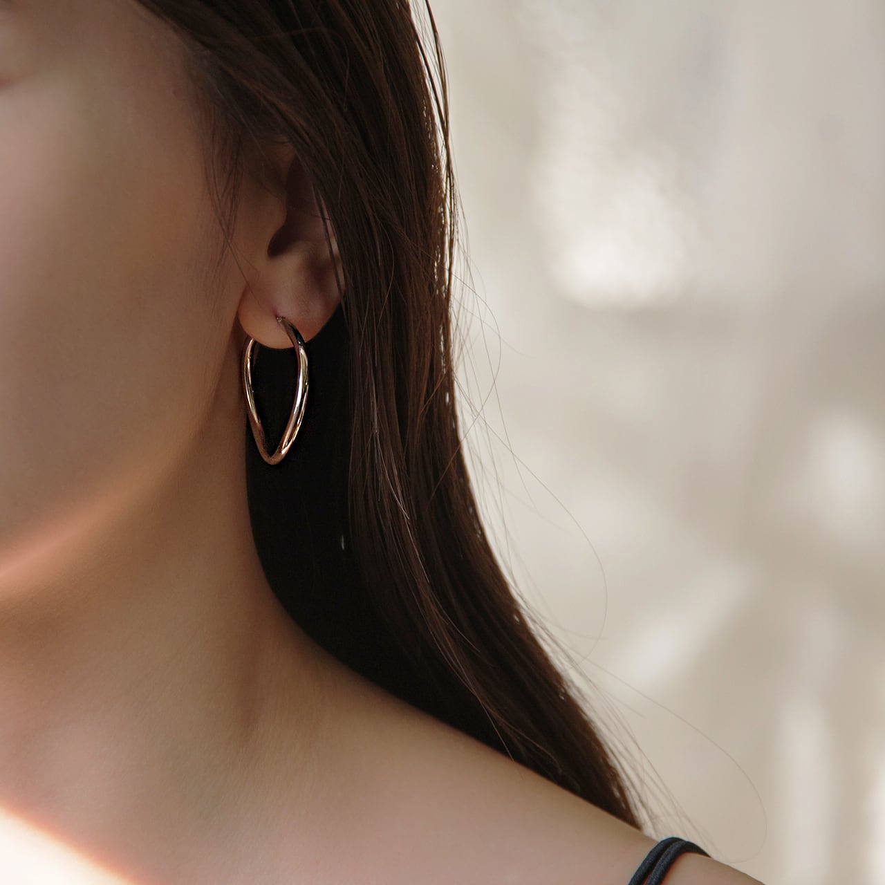 プラチナ ウェーブフープピアス【MPT0040P1】 | MONICE/モニス